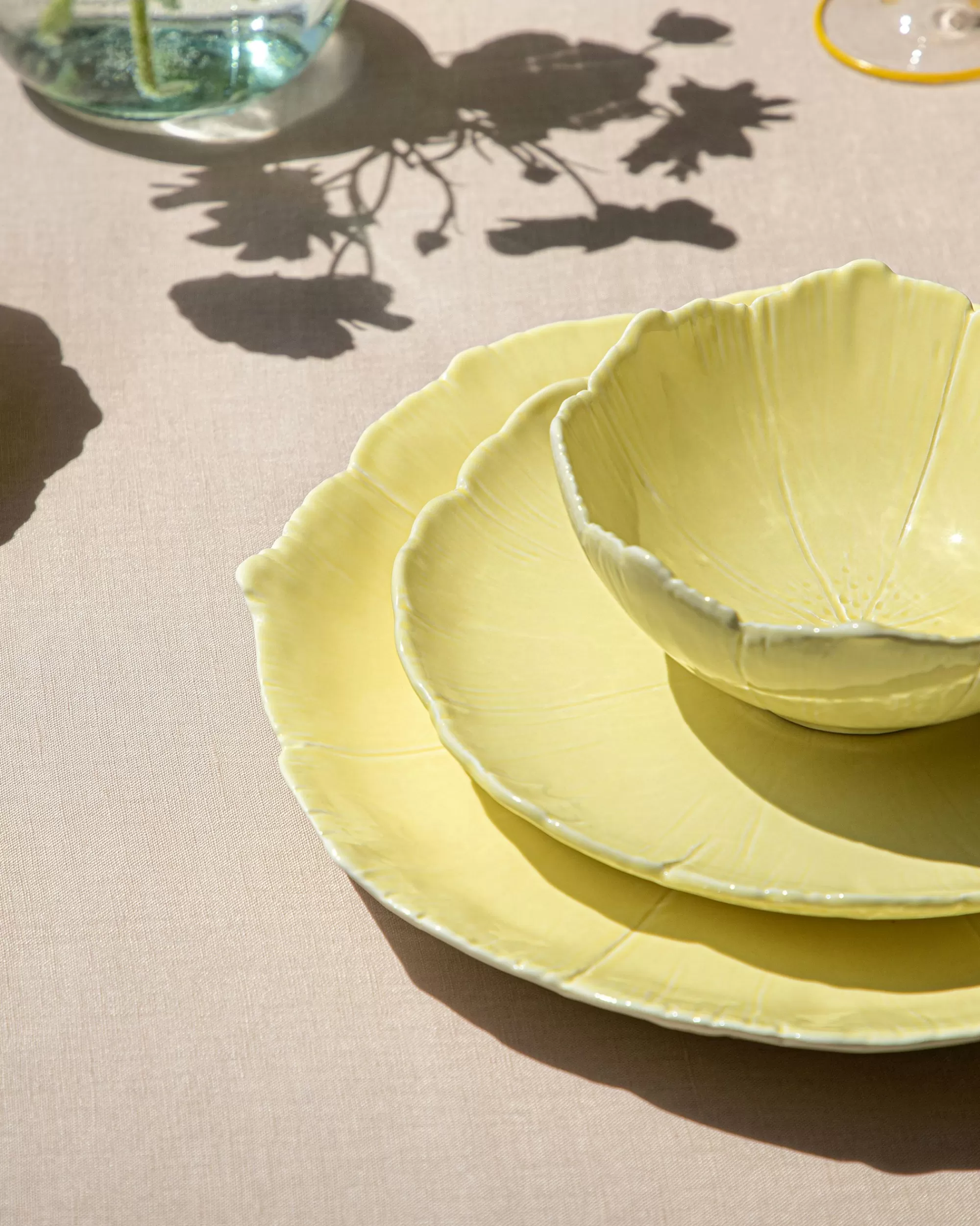 cherry_blossom_soup_plate_5.webp Aquazzura Cherry Blossom Soup Plate | Dinnerware